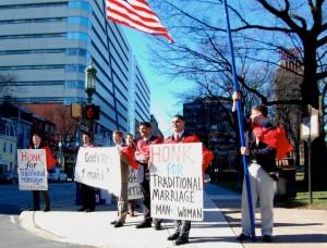 Minnesota: ecco l’intolleranza di alcuni sostenitori del “gay marriage”