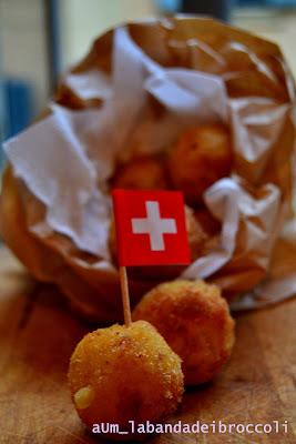 Mini arancini (tondi) di gruyère