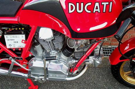 Ducati MHR 900 Special