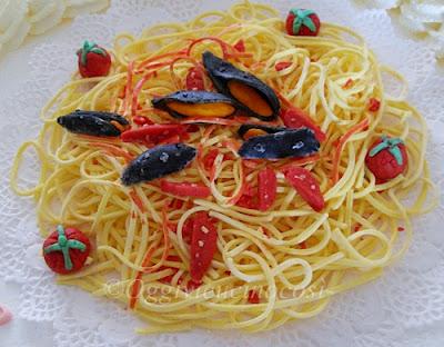 Spaghetti Cozze e pomodorini.