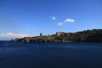 dalla finestra del sindaco di Capraia Isola