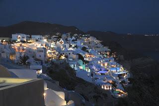 Andar per isole nel Mar Egeo: Santorini