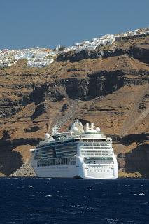 Andar per isole nel Mar Egeo: Santorini