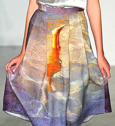 STAMPE, PATTERNS E DETTAGLI DALLA SETTIMANA DELLA MODA DI PARIGI