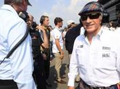 Jackie Stewart offre aiutare Grosjean