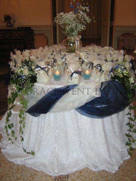 Matrimonio in Bianco Blu con cadeaux  Bio - Wedding Blue Theme