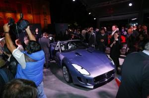 Jaguar F-TYPE al Salone di Parigi 2012