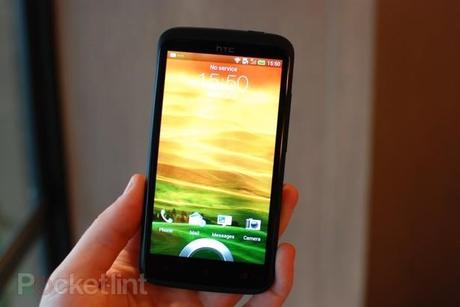 HTC One X+:specifiche tecniche,video e foto del nuovo super smartphone di HTC