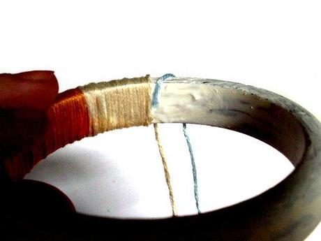 Come Riciclare un Bracciale Rigido – Un Tutorial della Vale de Le Idee della Vale