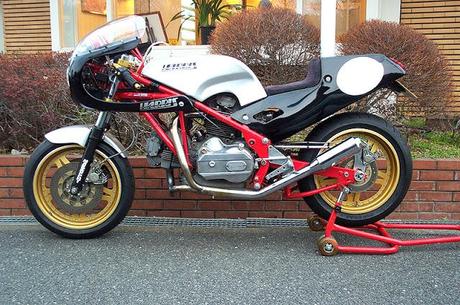 Harris Ducati 900 Works Racer