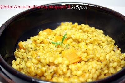 Orzotto con zucca, zucchine e zafferano