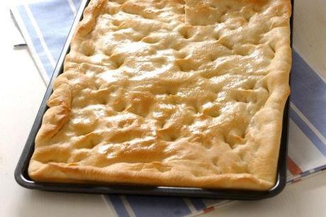 Focaccia bassa tradizionale