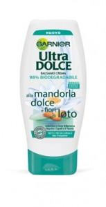 shampoo-e-balsamo-ultra-dolce-alla-mandorla-dolce-e-fiori-di-loto-4