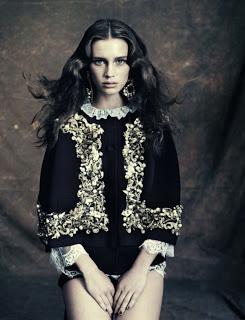 Marine Vacth in Dolce & Gabbana su Vogue Italia