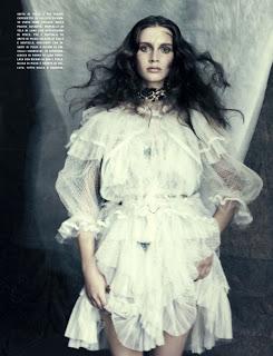 Marine Vacth in Dolce & Gabbana su Vogue Italia