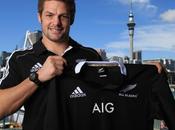 Rugby, Blacks shock: sponsor sulla maglia