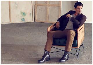 Sam Webb per le calzature Hotic