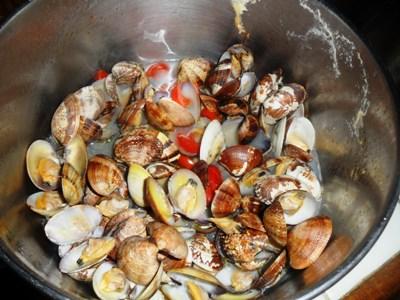 vongole-per-la-salsa-con-cui-condire-la-pasta-fresca