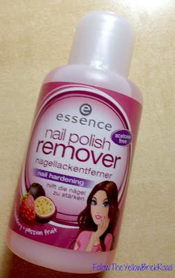 Novità Essence: Nail polish remover