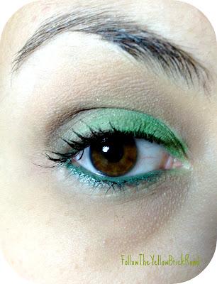 Green make up!