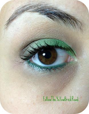 Green make up!