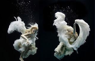 In apnea: l'arte fotografica di Zena Holloway