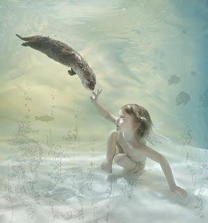 In apnea: l'arte fotografica di Zena Holloway