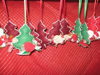 foresta di alberelli di feltro