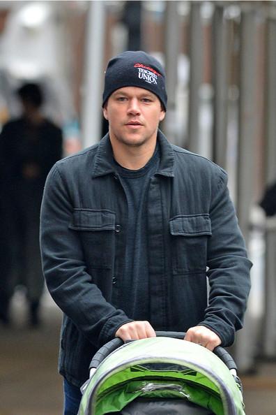 Il Tenero Matt Damon in giro con la sua piccola figlioletta