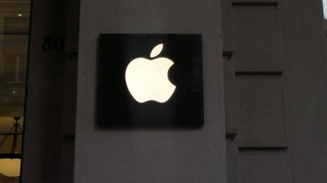 Nuovo Apple Store a Torino. Ecco le foto dell’inaugurazione.