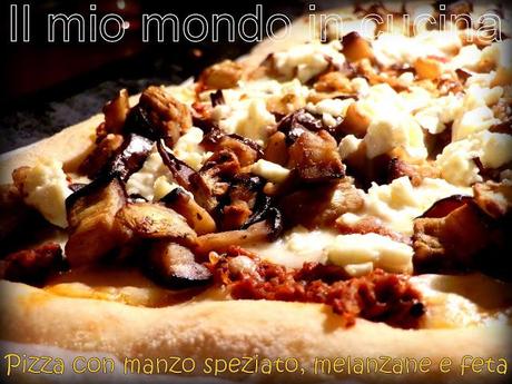 PIZZA CON MANZO SPEZIATO, MELANZANE ARROSTITE E FETA