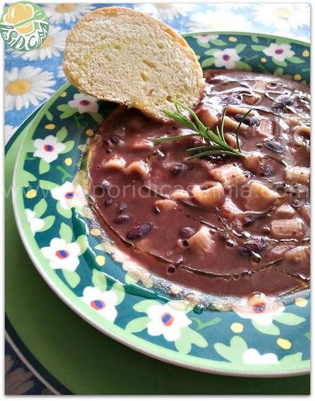 Pasta e fagioli con le croste