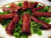 Una ricetta autunnale: involtini di bresaola, gorgo e porri