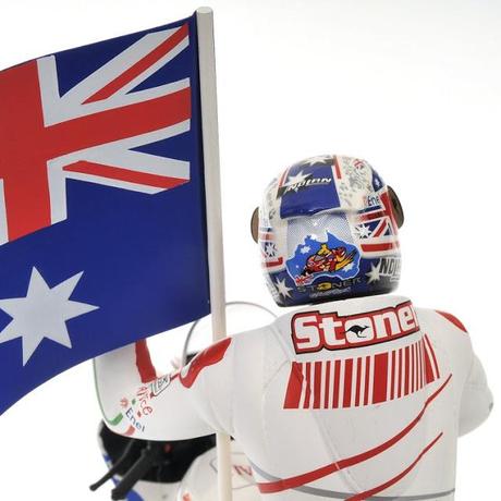 Casey Stoner + Ducati Desmosedici GP9 Australia 2009 L.E. 2009 pcs. by Minichamps