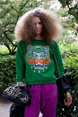 { Trend : Kenzo Tiger Embroidery Sweater }