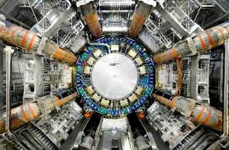 LHC CERN TIME TRAVEL MACHINE: TRA SCIENZA, FANTASCIENZA E TERRIBILI SCENARI PER L'UMANITA'