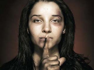 100 quote rosse, il #femminicidio in Italia 100 quote rosse, il #femminicidio in Italia