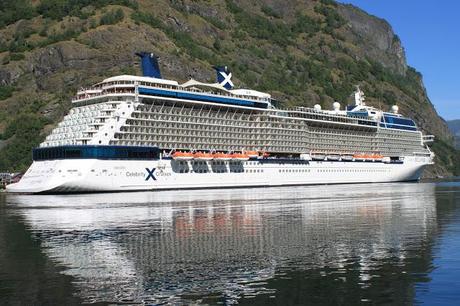 CELEBRITY REFLECTION: ECCO LE DIFFERENZE RISPETTO ALLE ALTRE NAVI DELLA CLASSE SOLSTICE