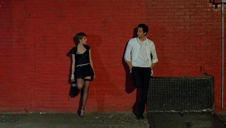 Sami Gayle con Adrien Brody (Erica con Henry Barthes) una immagine di Adrien Brody con Sami Gayle Henry Barthes con Erica 1 620x353 su Detachment: Quei Luoghi Oscuri Dove Comincia il Nostro Distacco