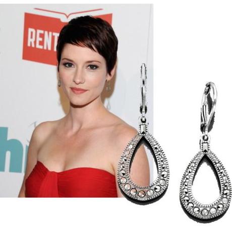 ACCESSORI | Gli orecchini di Chyler Leigh sono invendita da Macy's e Nordstrom