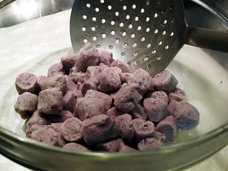 Gnocchetti di patate viola e mascarpìn