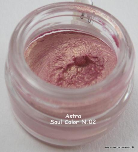 Astra Soul Color Waterproof Eyeshadow: preview and swatches