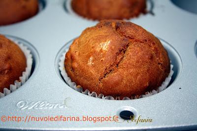 Cupcakes al miele di melata di bosco del Carso e noci