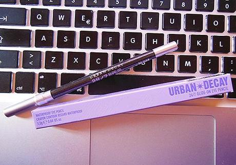 Urban Decay 24/7 Glide On Eye Pencil in Oil Slick