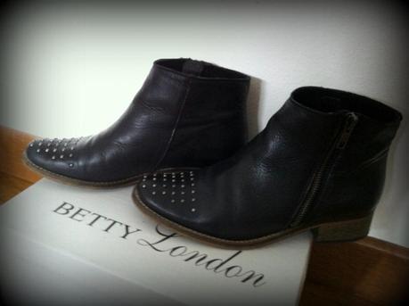 New in: Betty London Tadelle booties