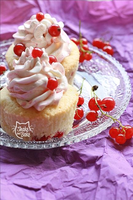 Cupcakes al cocco e ribes