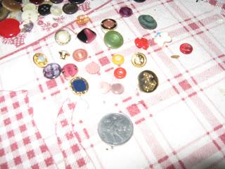 foto dell'eredità di bottoni e aghi