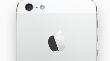 Sondaggio: iPhone 5 bianco o nero? Ecco cosa preferiscono gli italiani