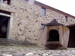 Villaurbana e la Sagra del Pane  La Sagra de su pani fattu in domu