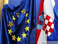 CROAZIA: NESSUN RINVIO DELL'ADESIONE ALL'UE, MA I COMPITI NON SONO FINITI